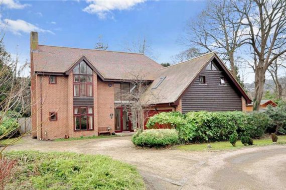 5 Bedroom Detached